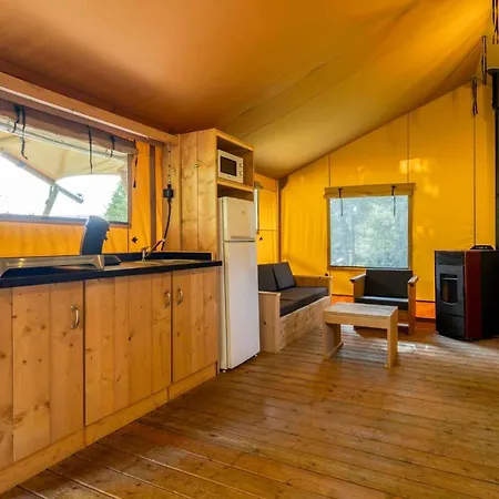 Arden Parks L'abbaye Camping Signy-lʼAbbaye
