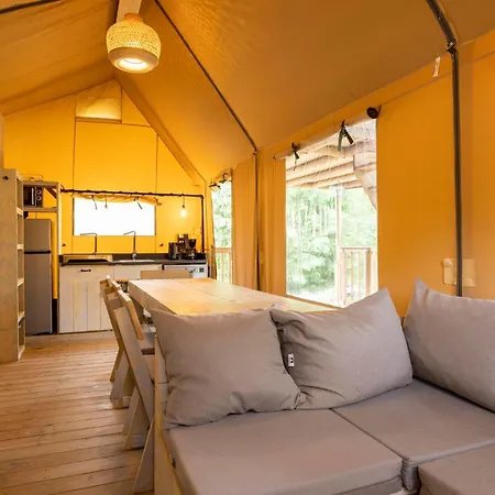 Camping Arden Parks L'abbaye *