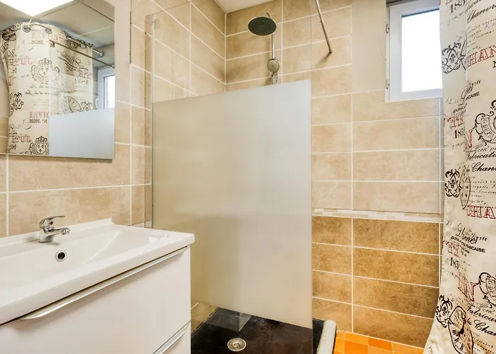 Arden Parks L'abbaye Campsite