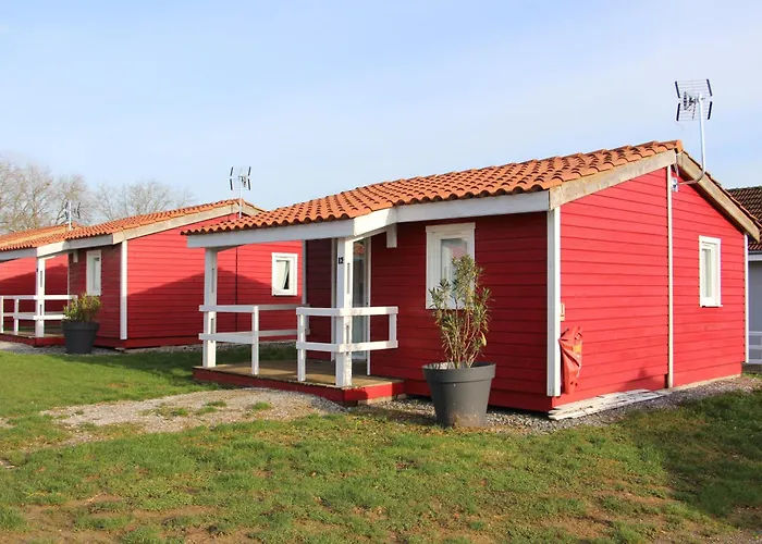 Arden Parks L'abbaye Campsite Signy-l'Abbaye